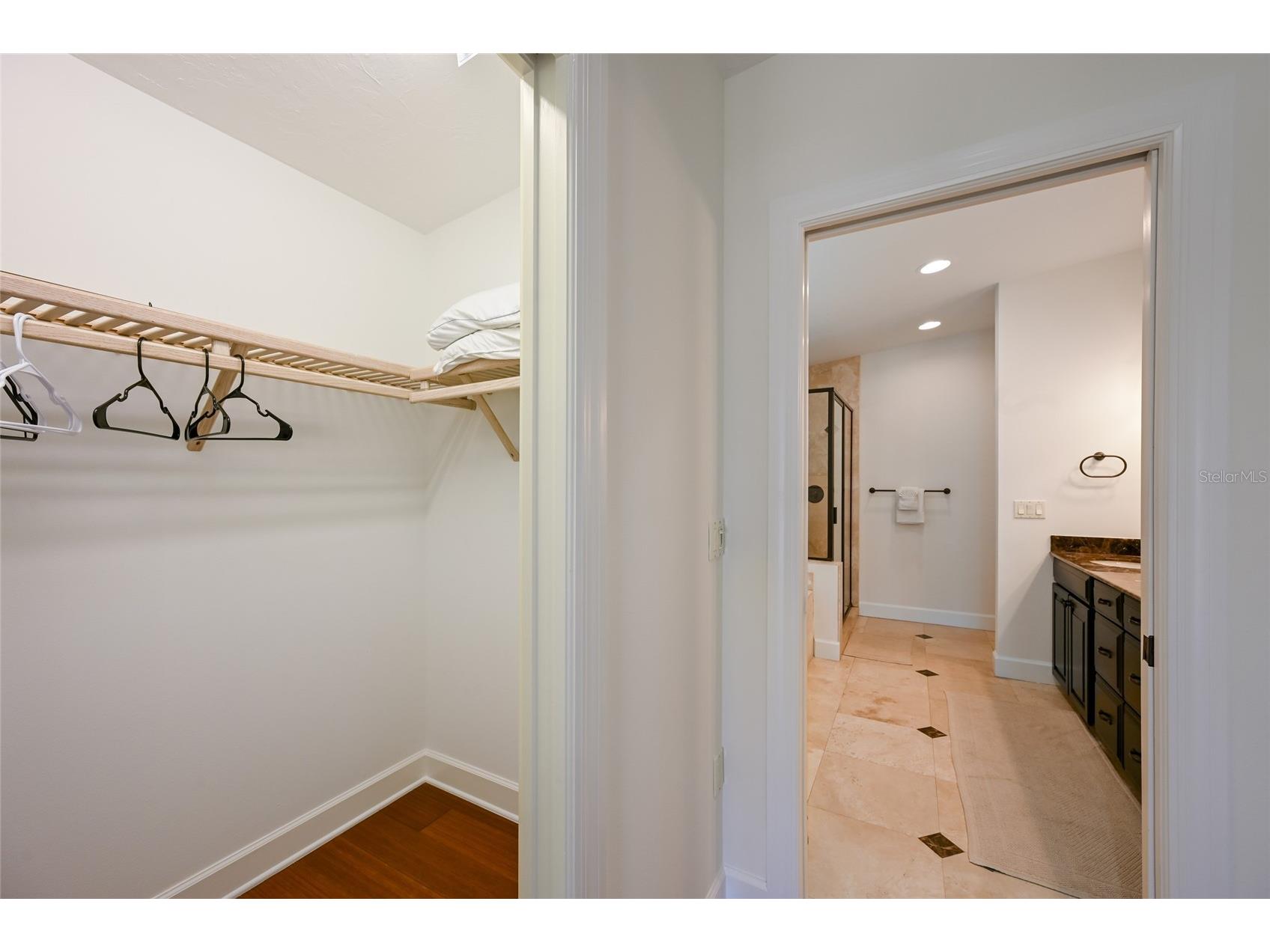 109 6th Street N #B Bradenton Beach FL 34217 A4693629 image23