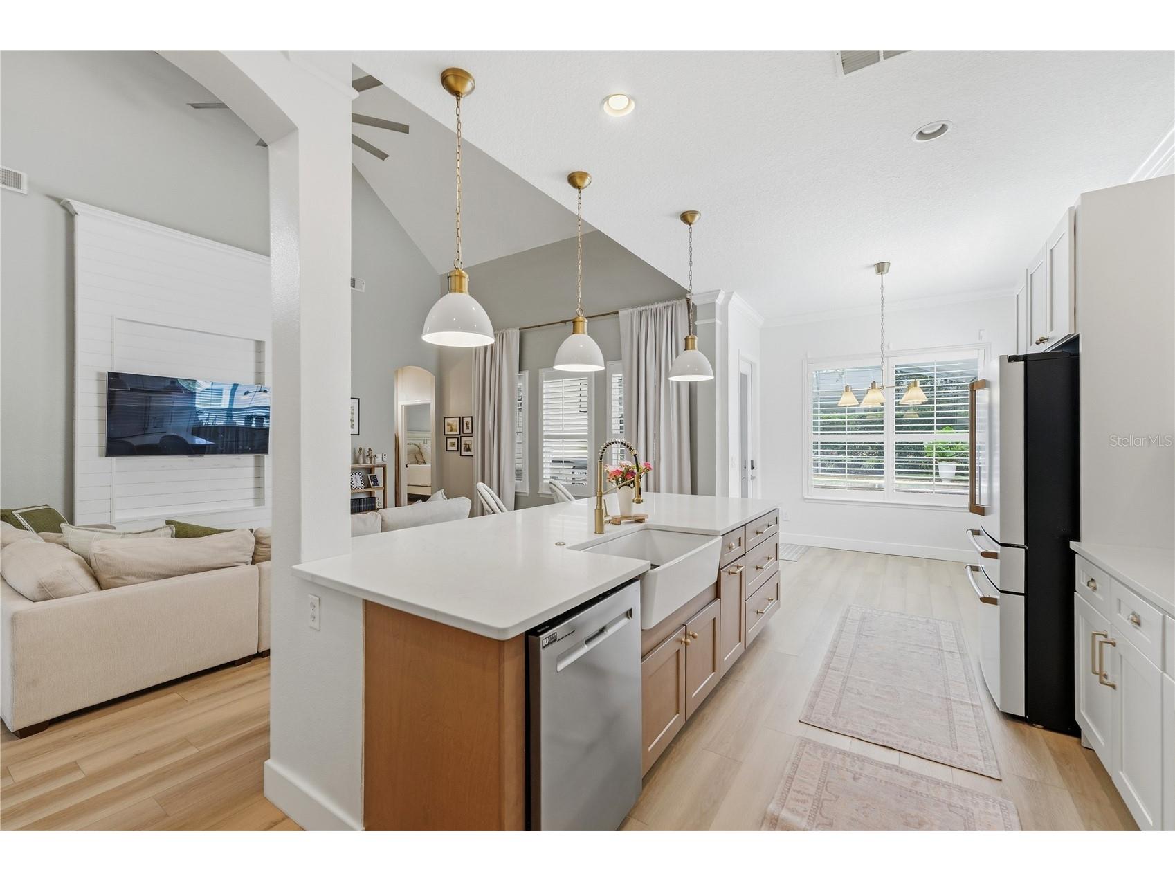 109 Bedford Court Deland FL 32724 V4949545 image17