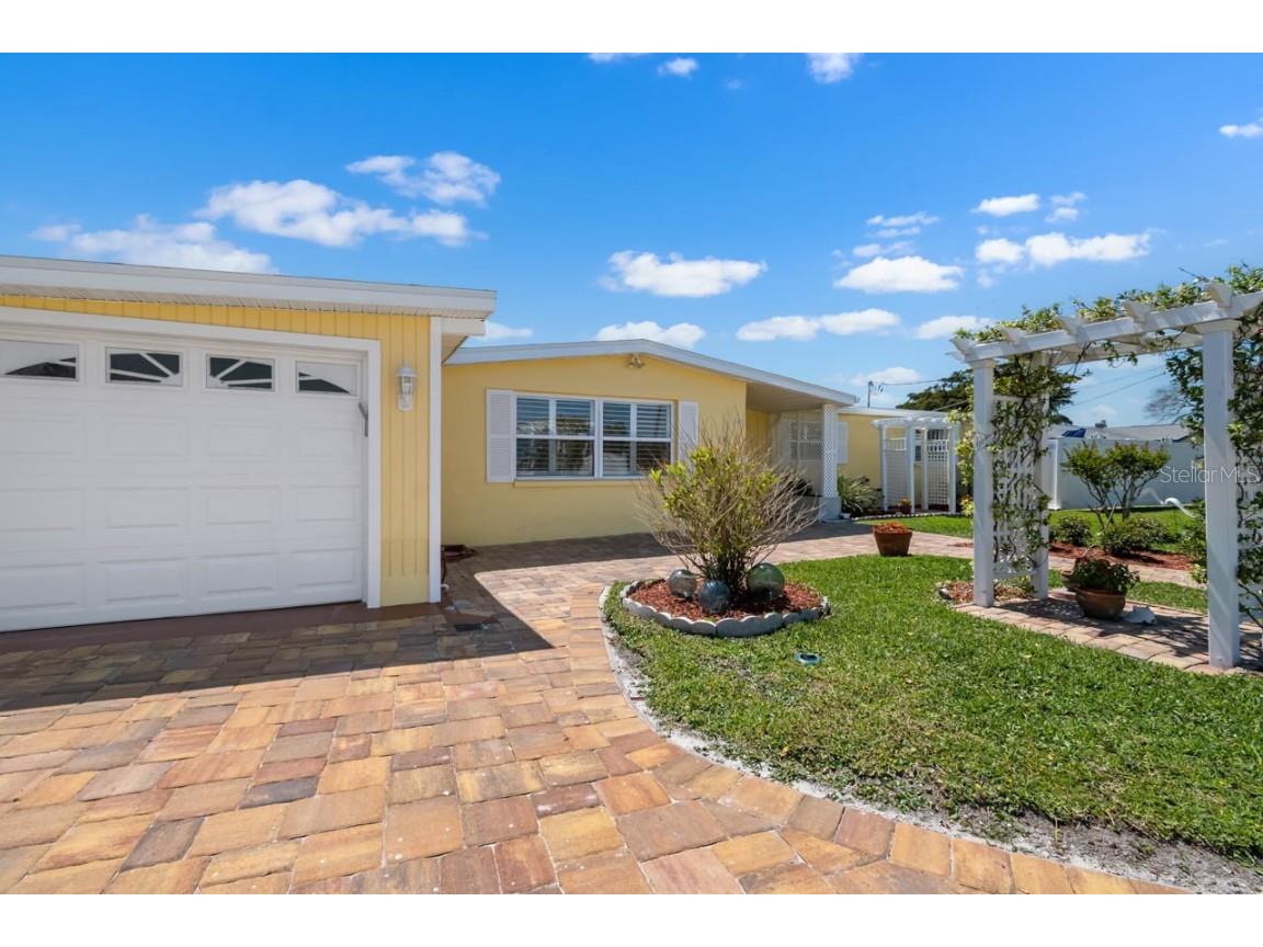 109 Carmelina Street Ruskin FL 33570 - LITTLE MANATEE RIVER TB8366706 image8