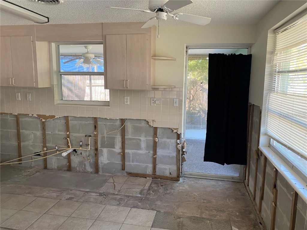 109 Colonia Lane W Nokomis FL 34275 A4646888 image30