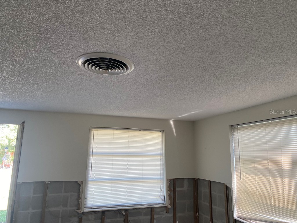 109 Colonia Lane W Nokomis FL 34275 A4646888 image32