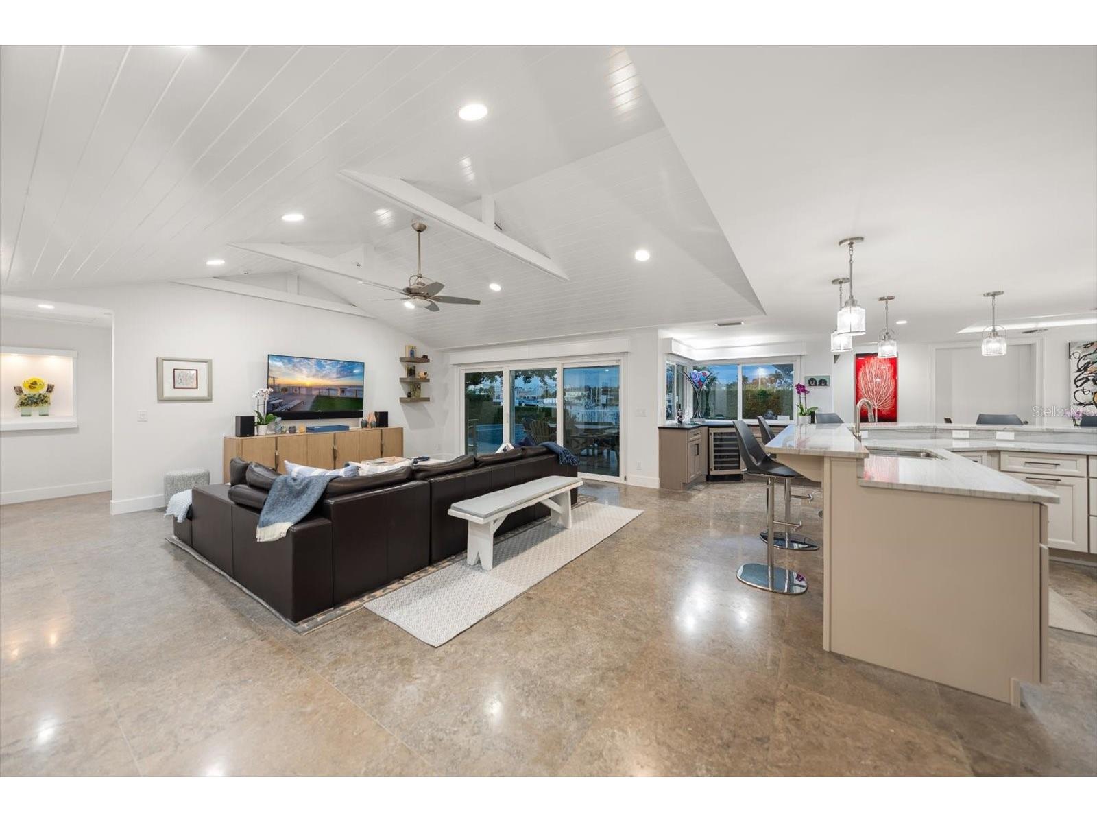 109 Driftwood Lane Largo FL 33770 TB8484607 image28