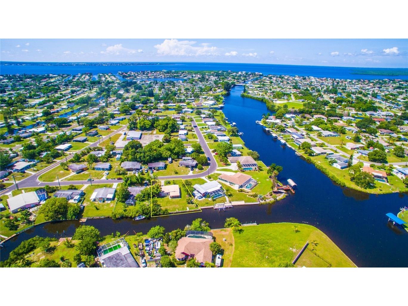 109 Dunn Drive NE Port Charlotte FL 33952 C7462877 image1