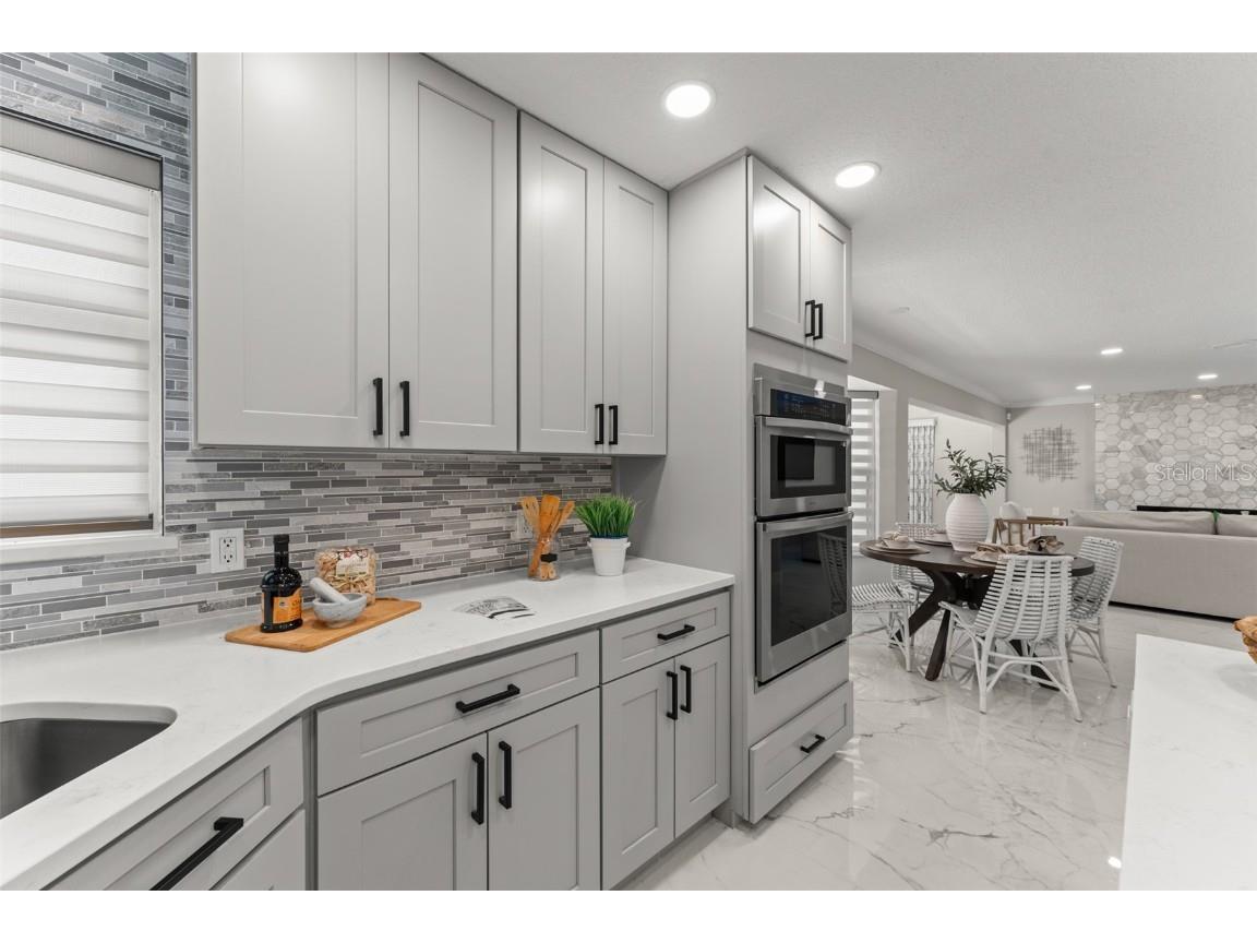 109 E 12th Avenue Windermere FL 34786 - LAKE BESSIE O6368253 image17