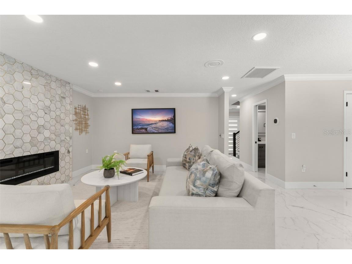 109 E 12th Avenue Windermere FL 34786 - LAKE BESSIE O6368253 image29