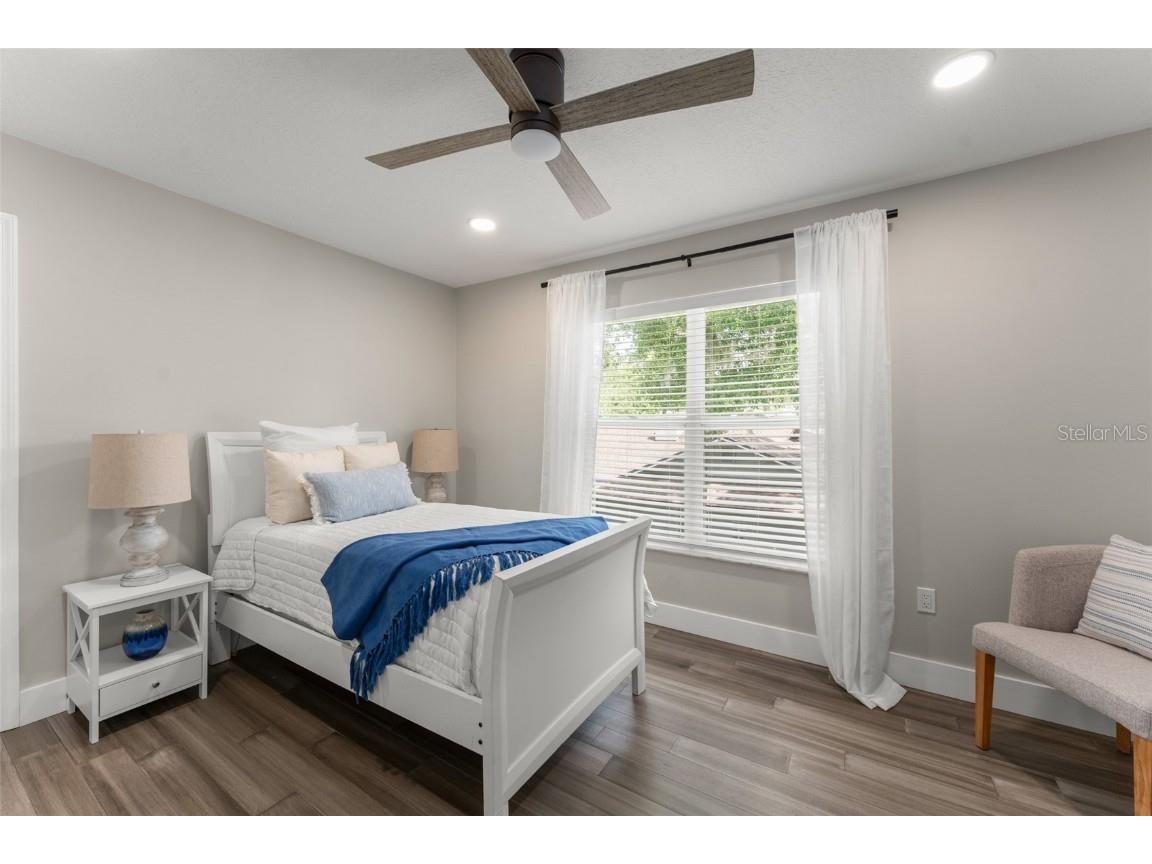 109 E 12th Avenue Windermere FL 34786 - LAKE BESSIE O6368253 image48