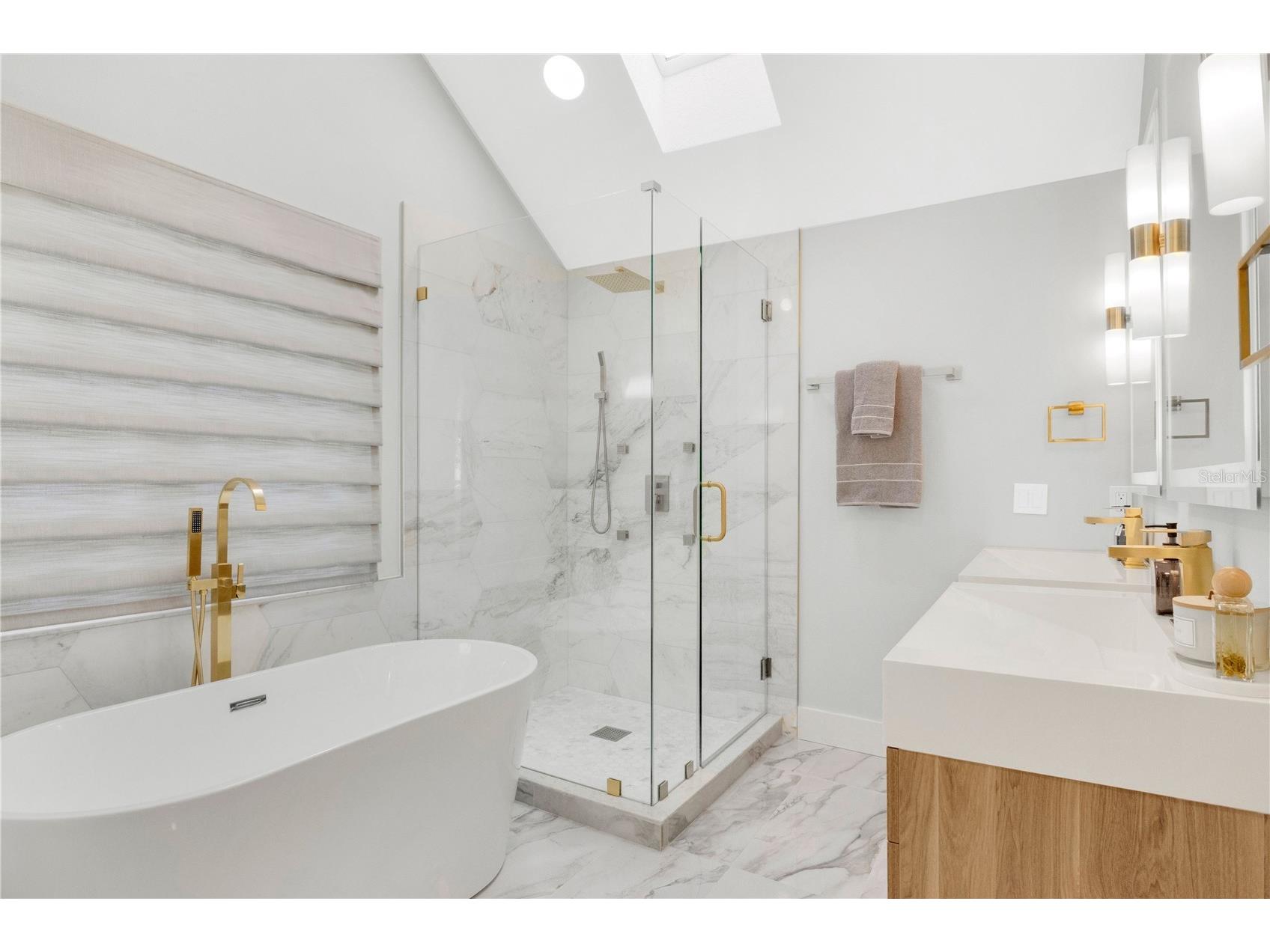 109 E 12th Avenue Windermere FL 34786 - LAKE BESSIE O6394569 image16