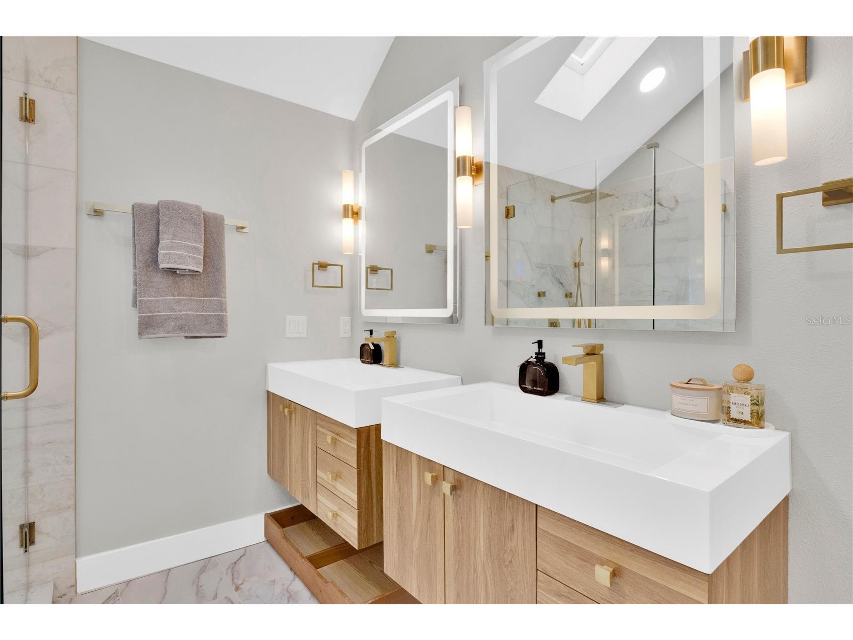 109 E 12th Avenue Windermere FL 34786 - LAKE BESSIE O6394569 image17