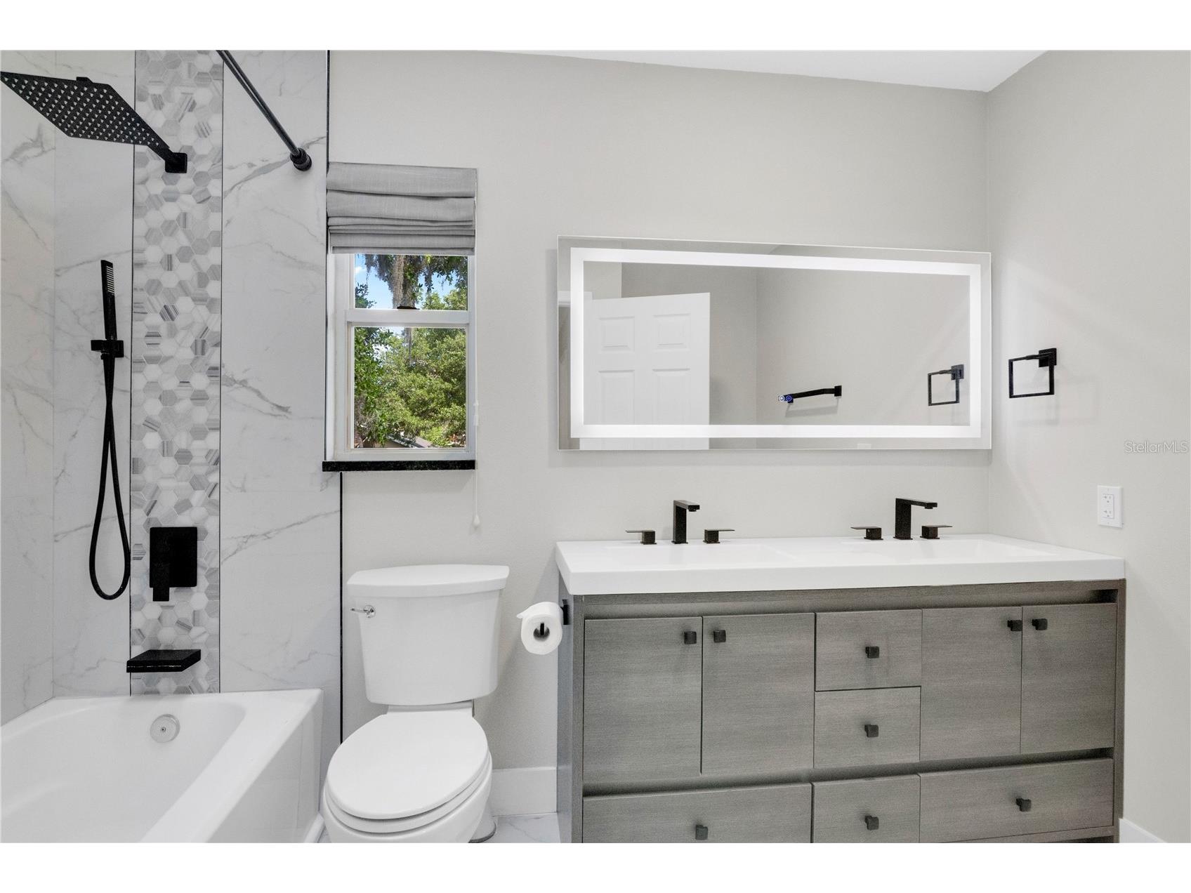 109 E 12th Avenue Windermere FL 34786 - LAKE BESSIE O6394569 image19