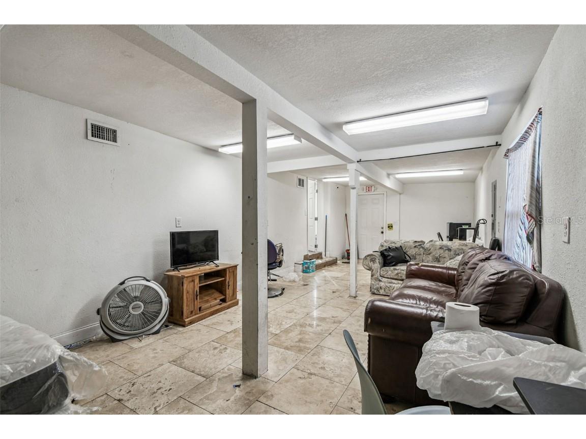 109 E Robertson Street Brandon FL 33511 TB8458030 image42