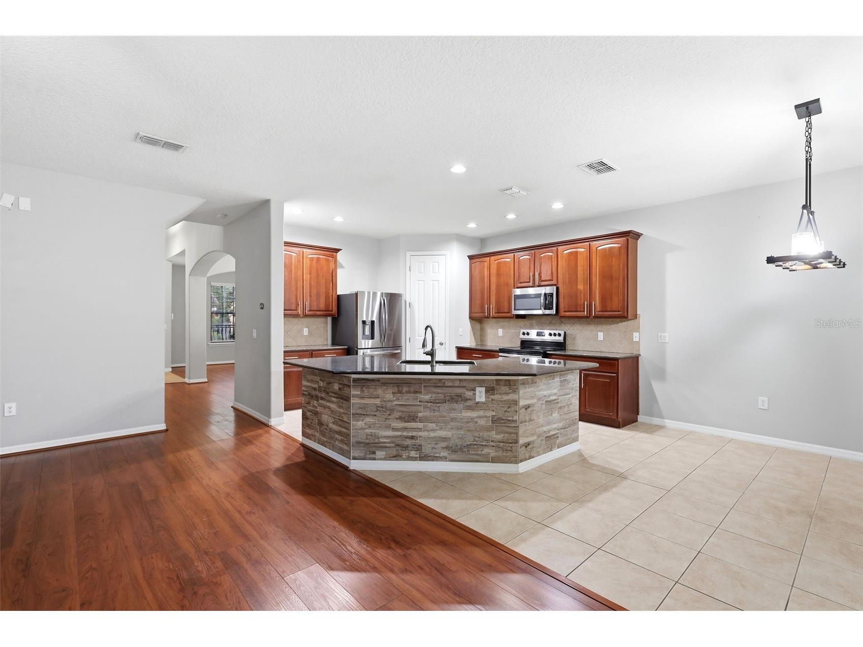 109 Elissar Drive Debary FL 32713 V4949923 image22