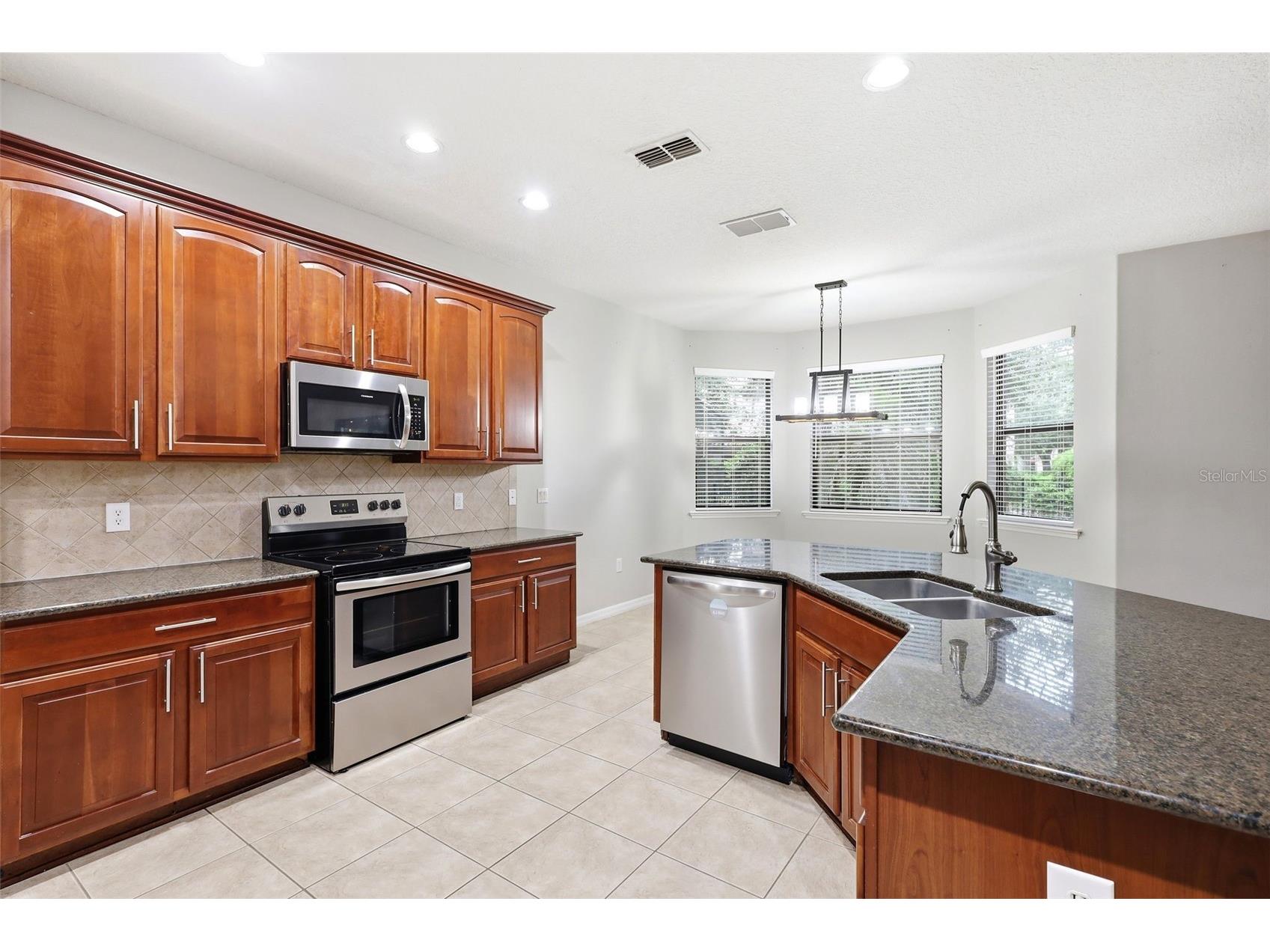 109 Elissar Drive Debary FL 32713 V4949923 image23