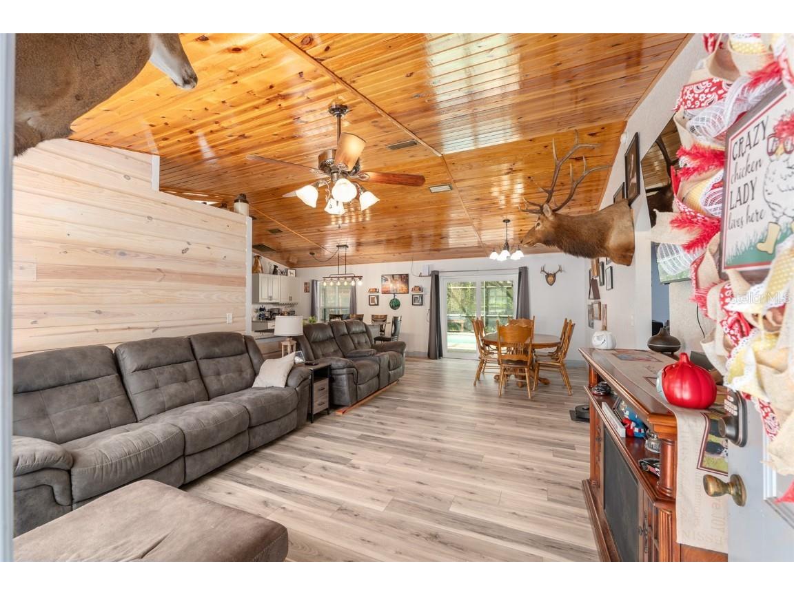 109 Fisher Way Ocklawaha FL 32179 OM710145 image11