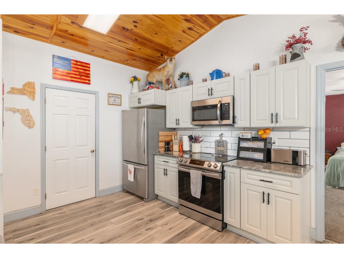 109 Fisher Way Ocklawaha FL 32179 OM710145 image27