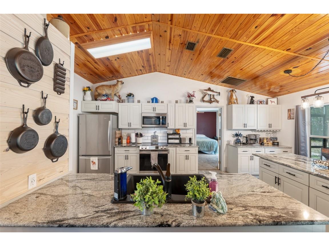 109 Fisher Way Ocklawaha FL 32179 OM710145 image28