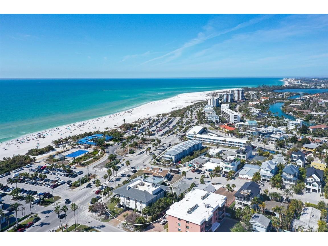 109 Garfield Drive #201 Sarasota FL 34236 A4636941 image1