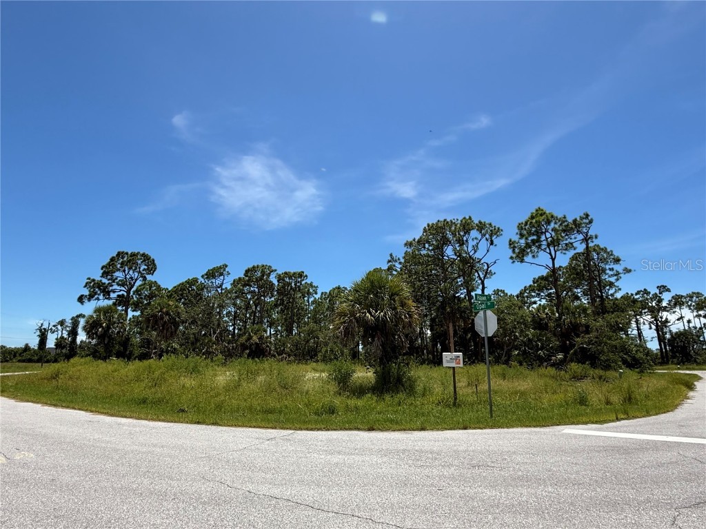 109 Hawk Drive Rotonda West FL 33947 N6140111 image2