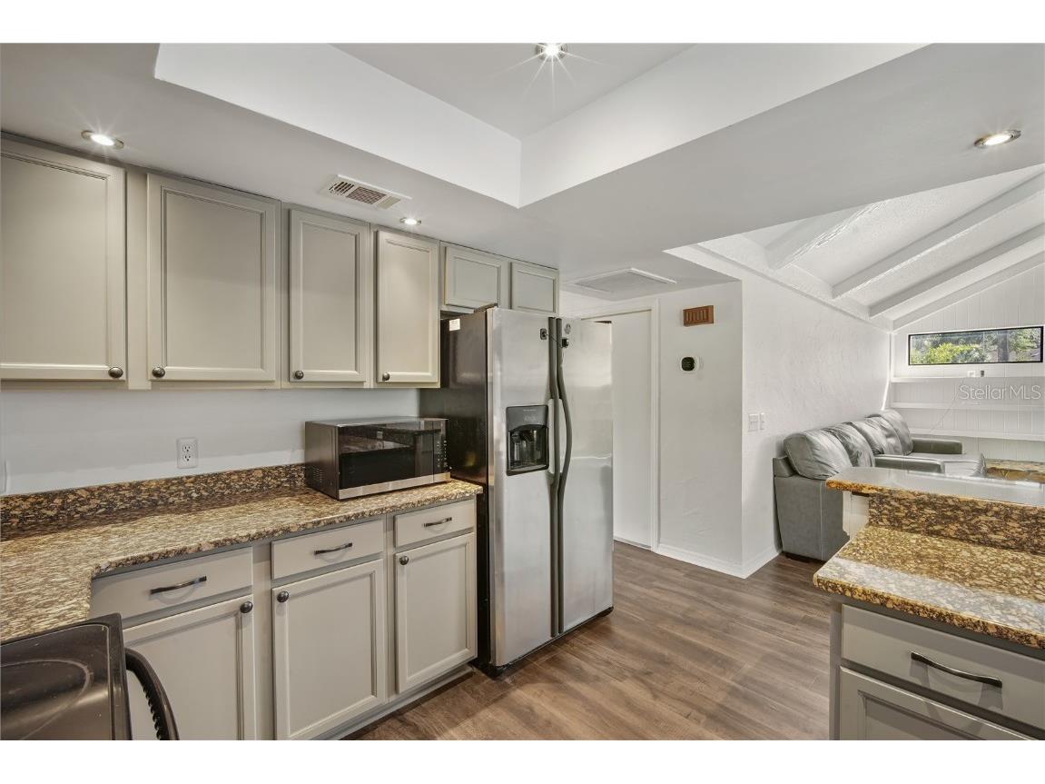 109 Holly Tree Lane Brandon FL 33511 TB8460872 image11