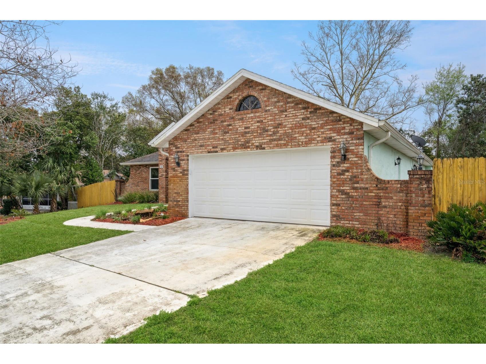109 Hunter Point Court Debary FL 32713 O6385134 image3