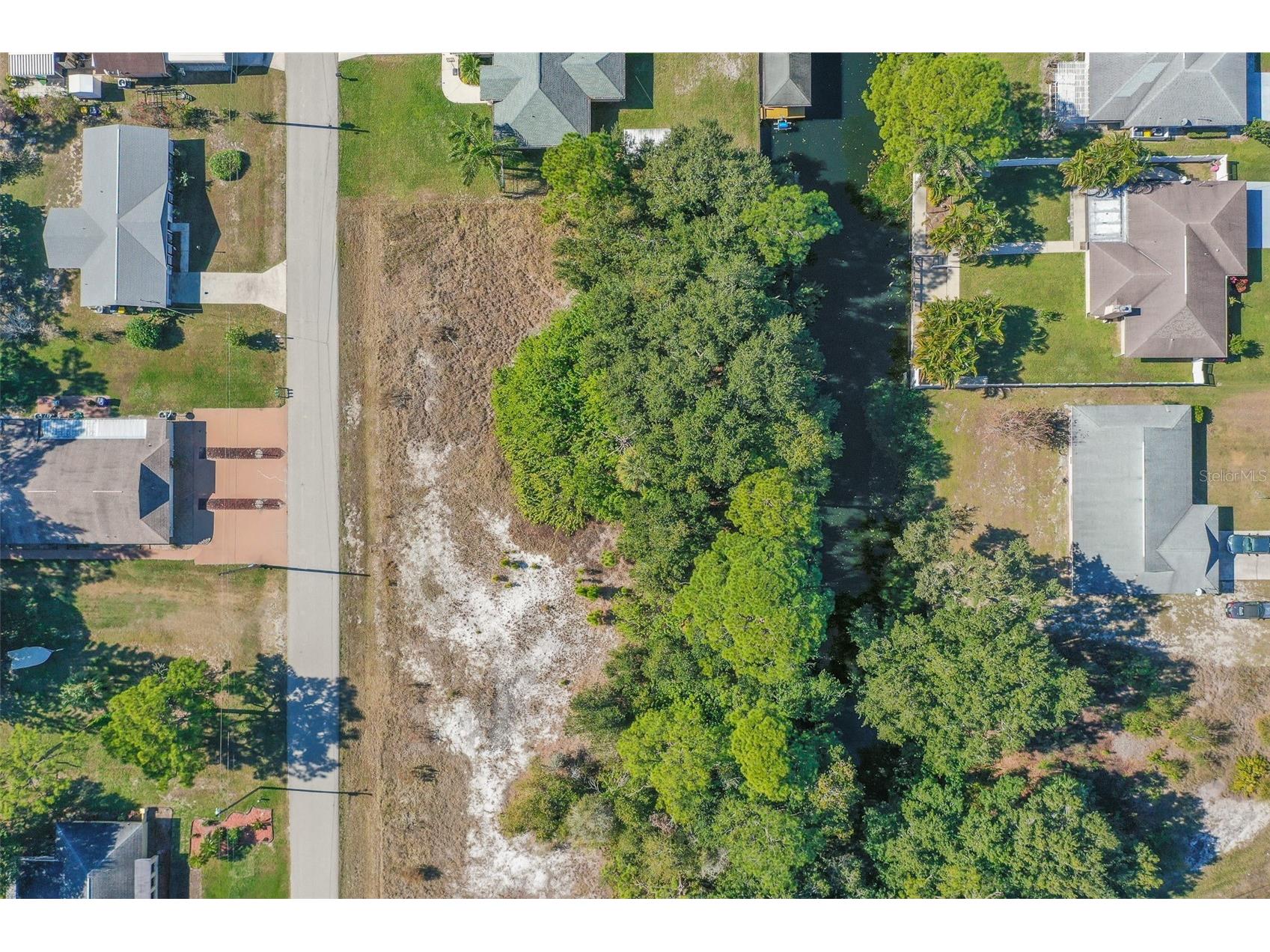 109 Ida Avenue Lake Placid FL 33852 L4958309 image1