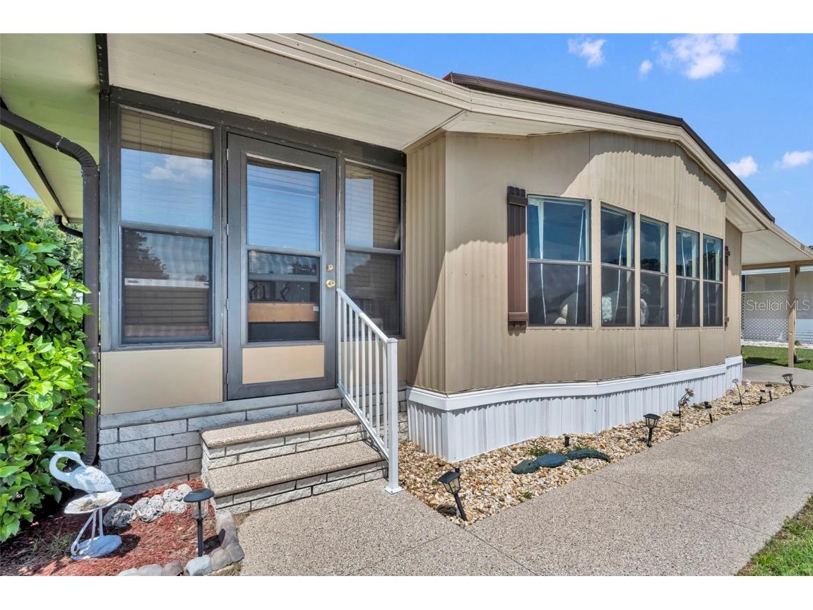 109 Lyonia Lane Wildwood FL 34785 - LAKE OKAHUMPKA G5101543 image4