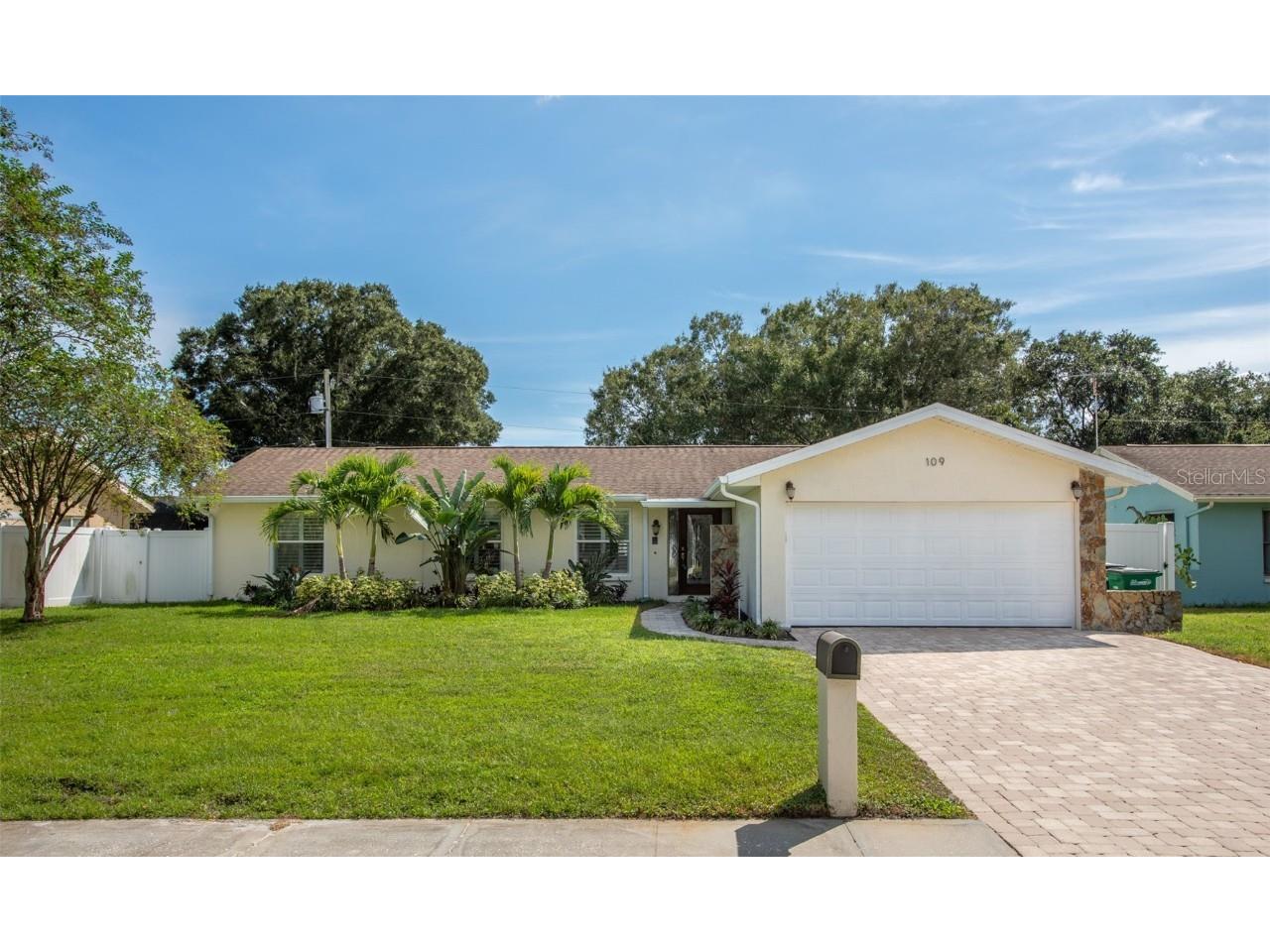 109 N Bay Hills Boulevard Safety Harbor FL 34695 U8138857 image1