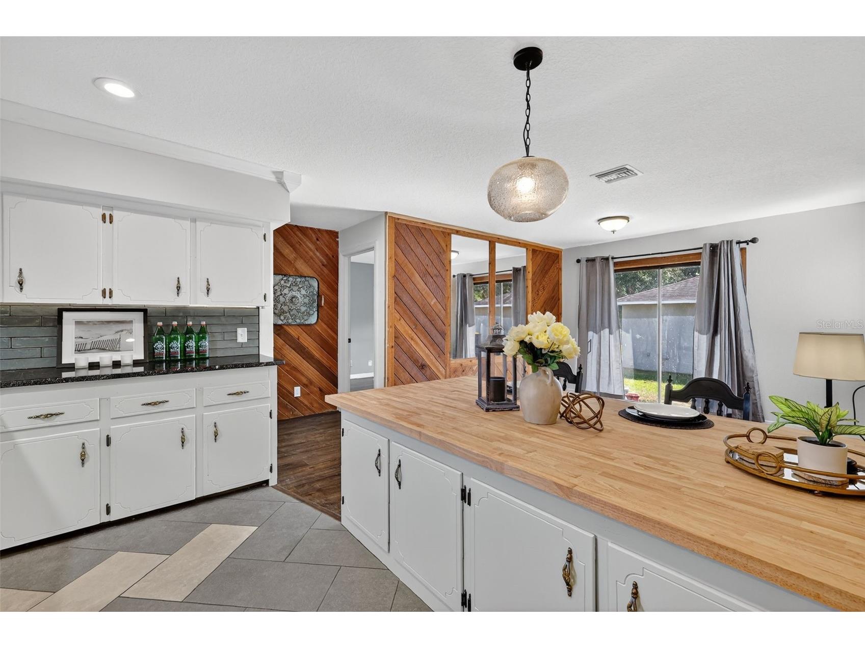 109 N Bloxam Avenue Minneola FL 34715 G5104921 image4