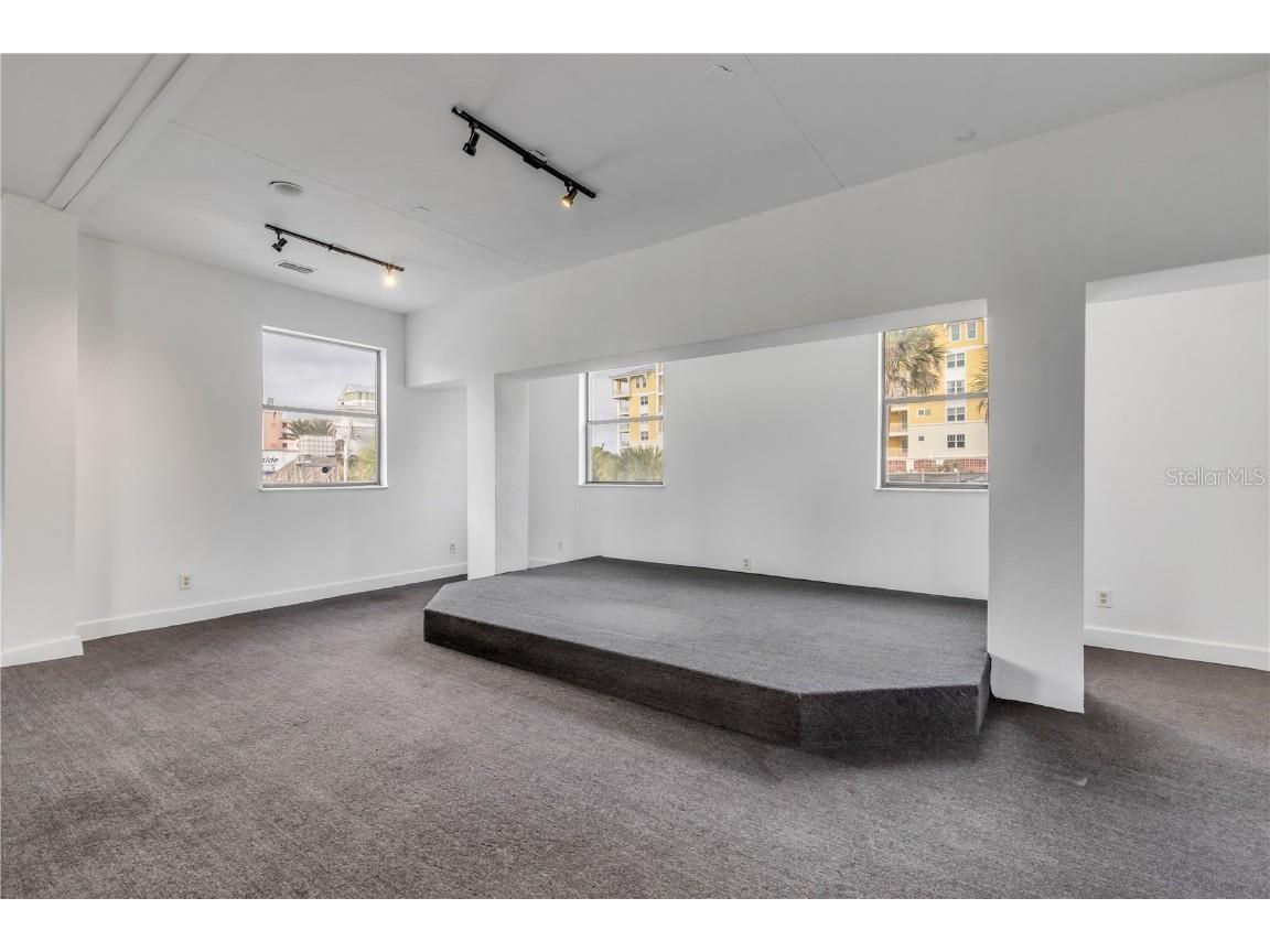 109 N Causeway New Smyrna Beach FL 32169 NS1086820 image22