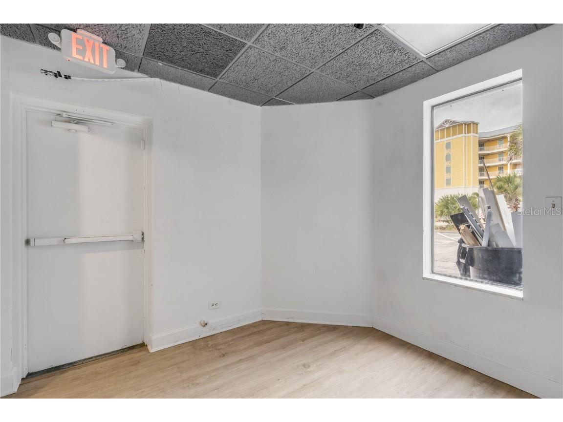 109 N Causeway New Smyrna Beach FL 32169 NS1086820 image42