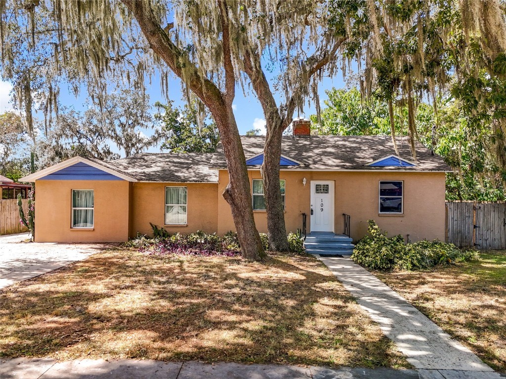 109 N Oakland Street Leesburg FL 34748 O6348065 image2