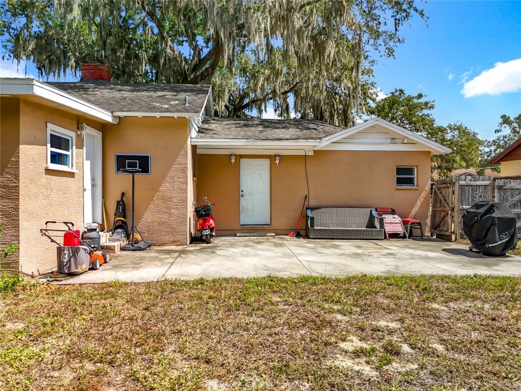 109 N Oakland Street Leesburg FL 34748 O6348065 image37