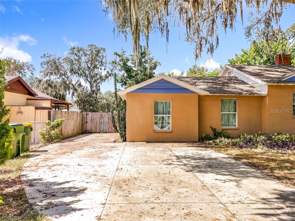 109 N Oakland Street Leesburg FL 34748 O6348065 image4