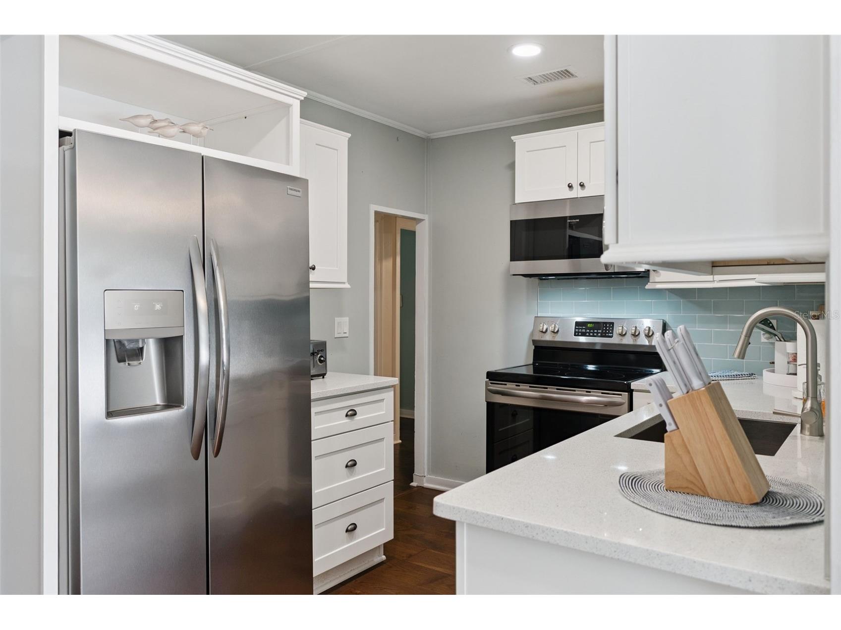 109 N Peninsula Avenue New Smyrna Beach FL 32169 O6405898 image9