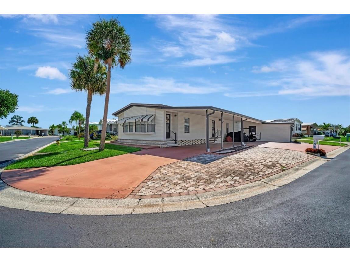 109 N Saint Thomas Circle Apollo Beach FL 33572 T3551647 image1