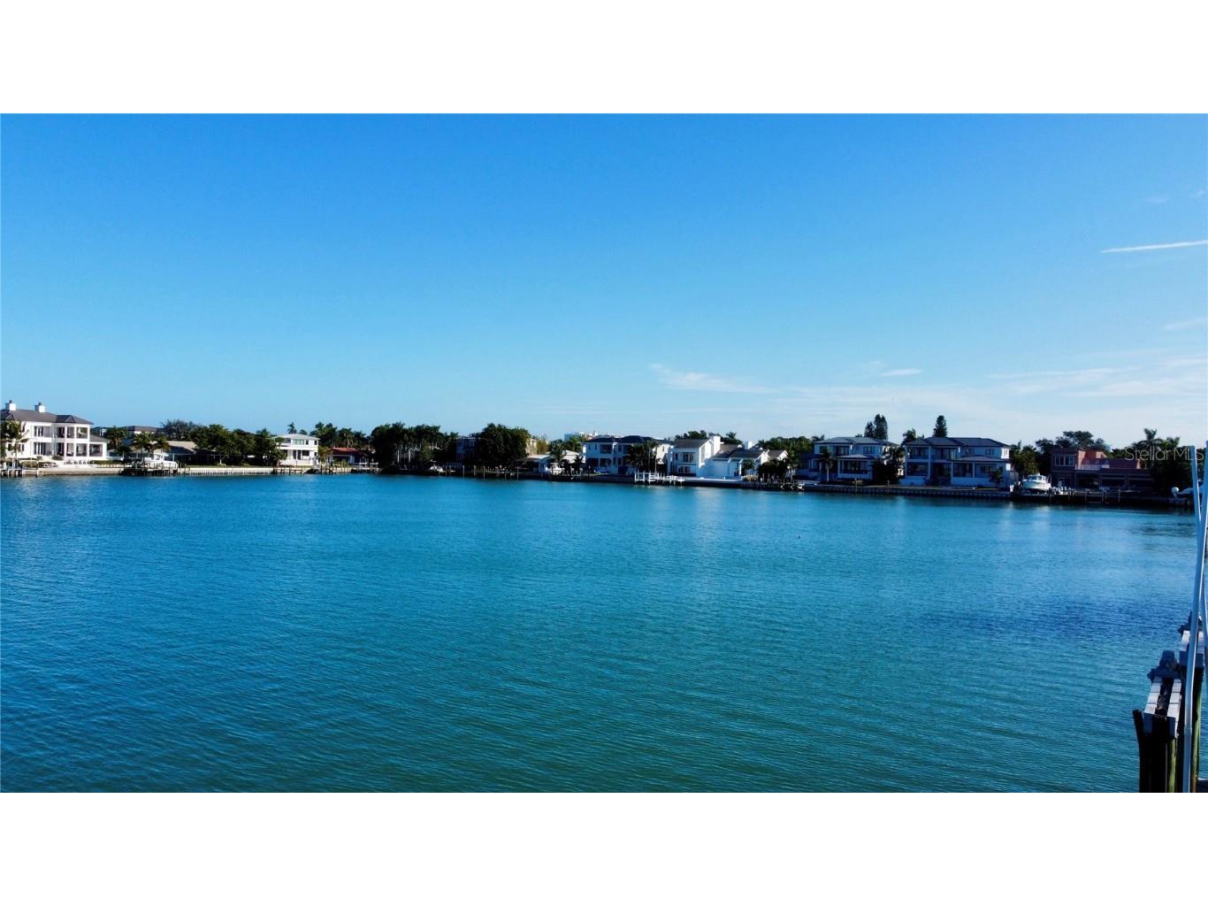 109 N Warbler Lane Sarasota FL 34236 - SARASOTA BAY & INTRACOASTAL A4629249 image12