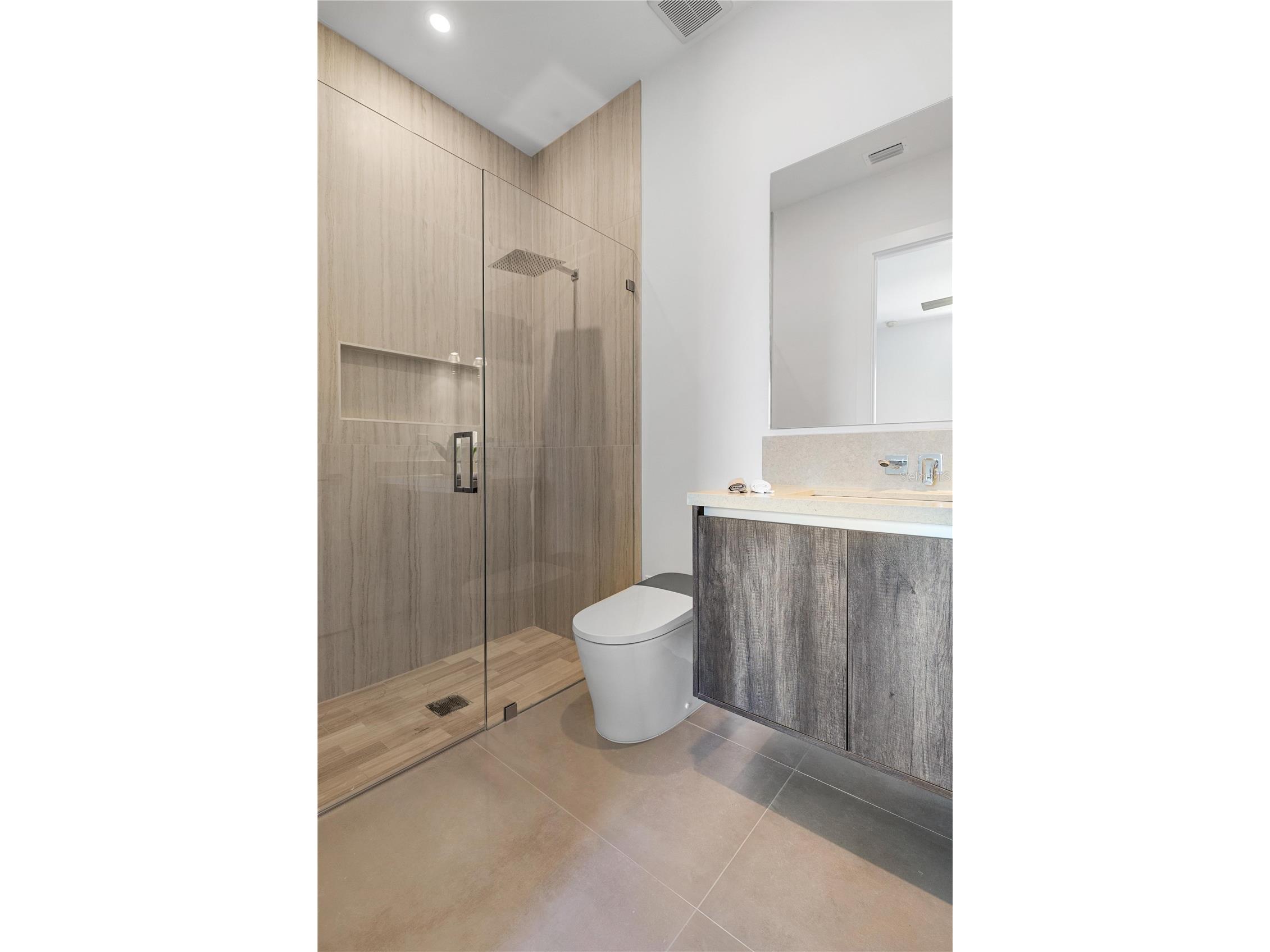 109 NW 35th Place Cape Coral FL 33993 A4676836 image38