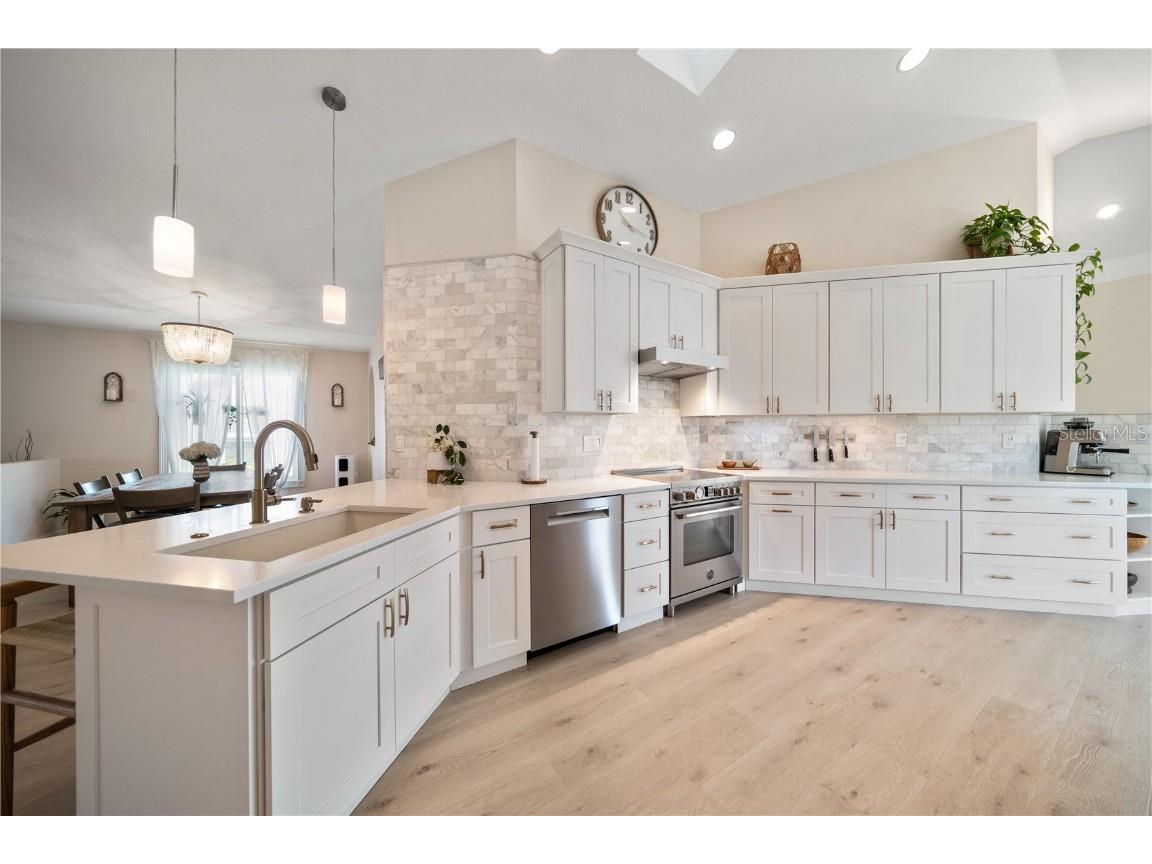 109 Peterson Lane Palm Harbor FL 34683 TB8433431 image12