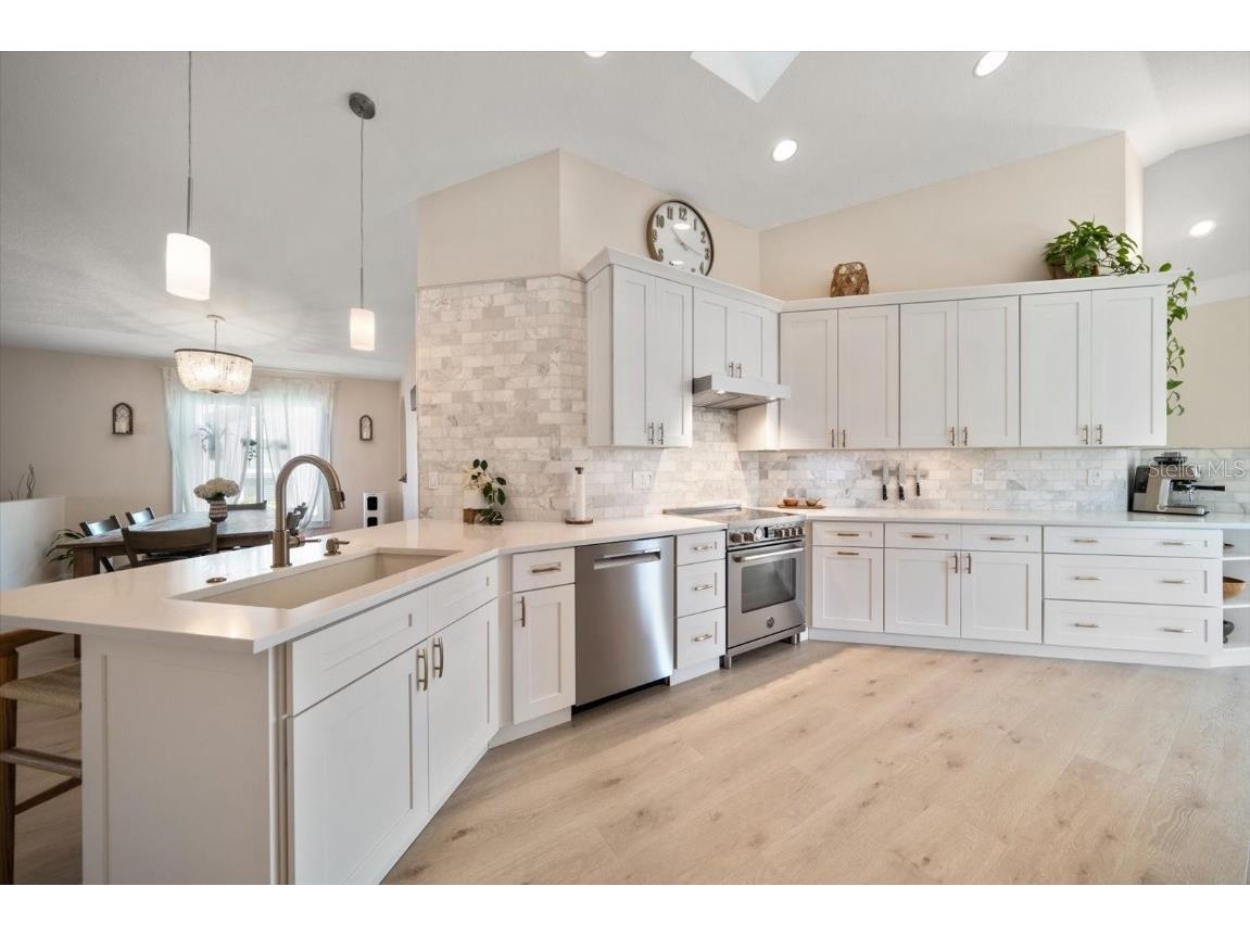 109 Peterson Lane Palm Harbor FL 34683 TB8452763 image23