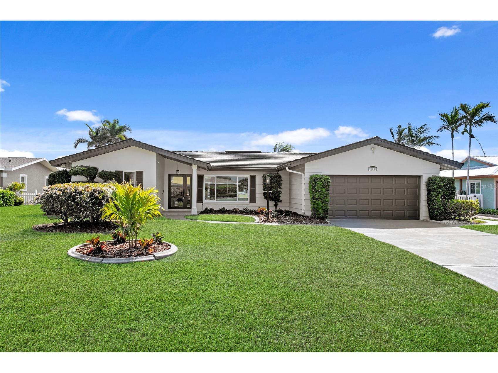 109 Poinciana Lane Largo FL 33770 TB8491593 image1