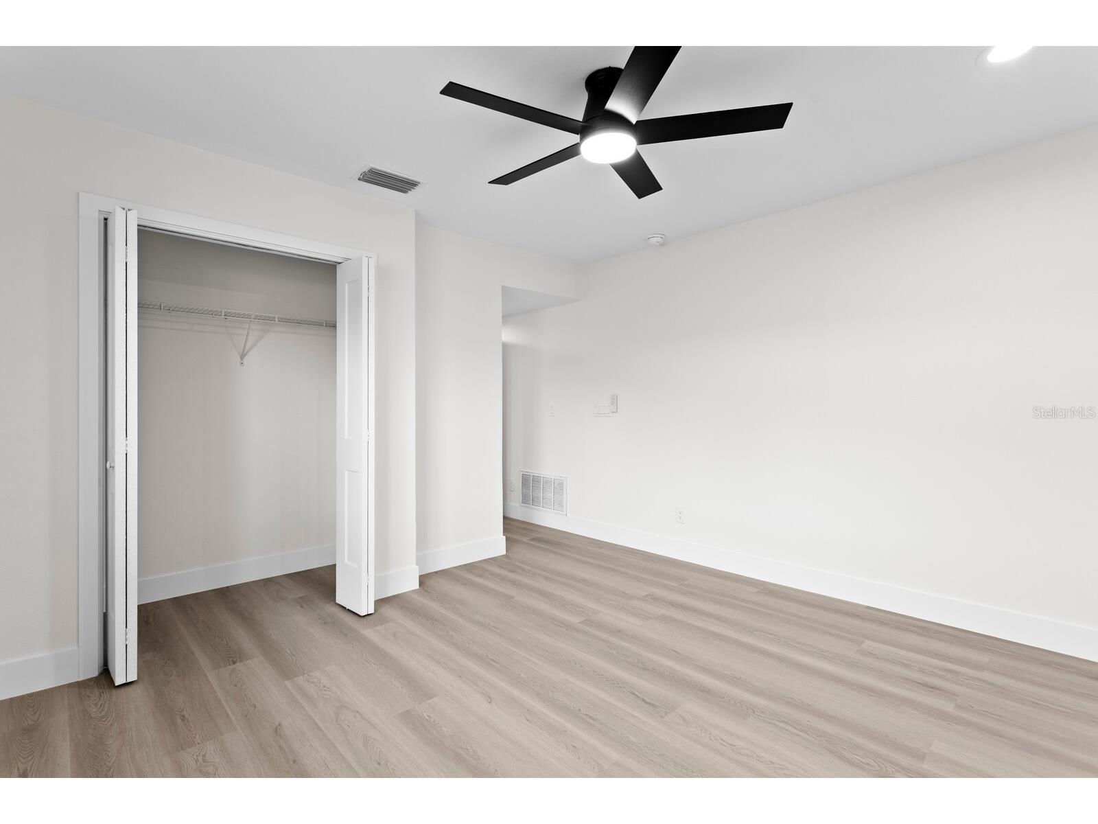 109 Poinciana Lane Largo FL 33770 TB8491593 image24