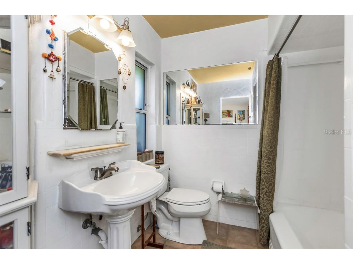 109 Ponce De Leon Boulevard Belleair FL 33756 TB8438174 image25