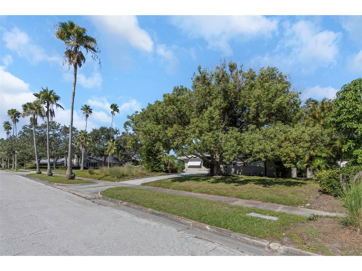 109 Ponce De Leon Boulevard Belleair FL 33756 TB8438174 image47