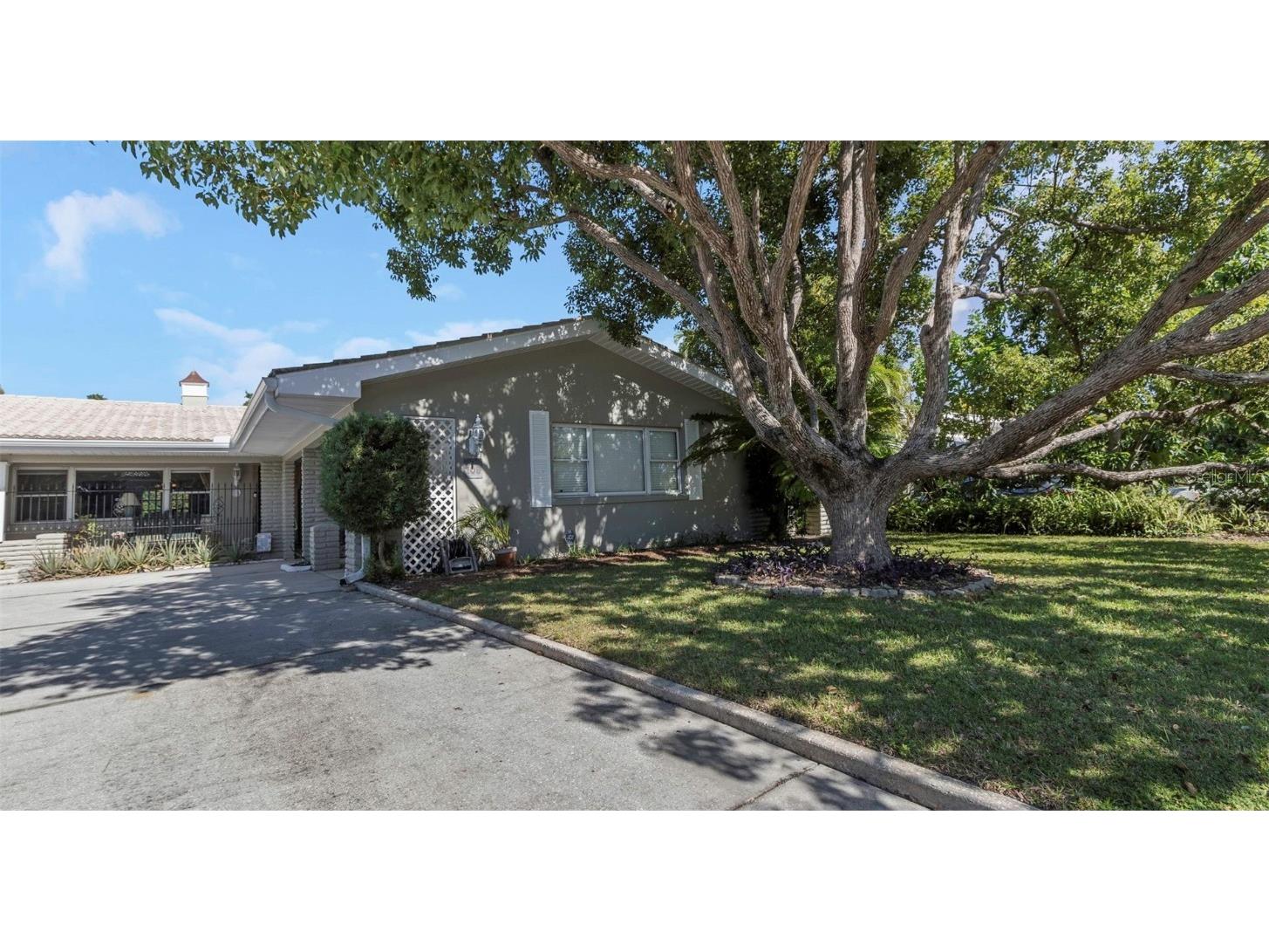 109 Ponce De Leon Boulevard Belleair FL 33756 TB8438174 image50