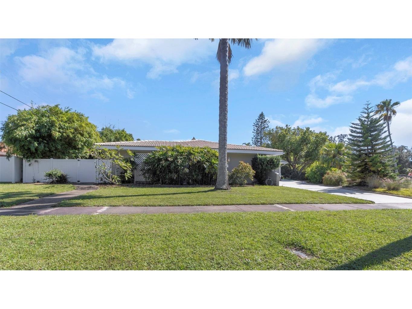 109 Ponce De Leon Boulevard Belleair FL 33756 TB8438174 image51