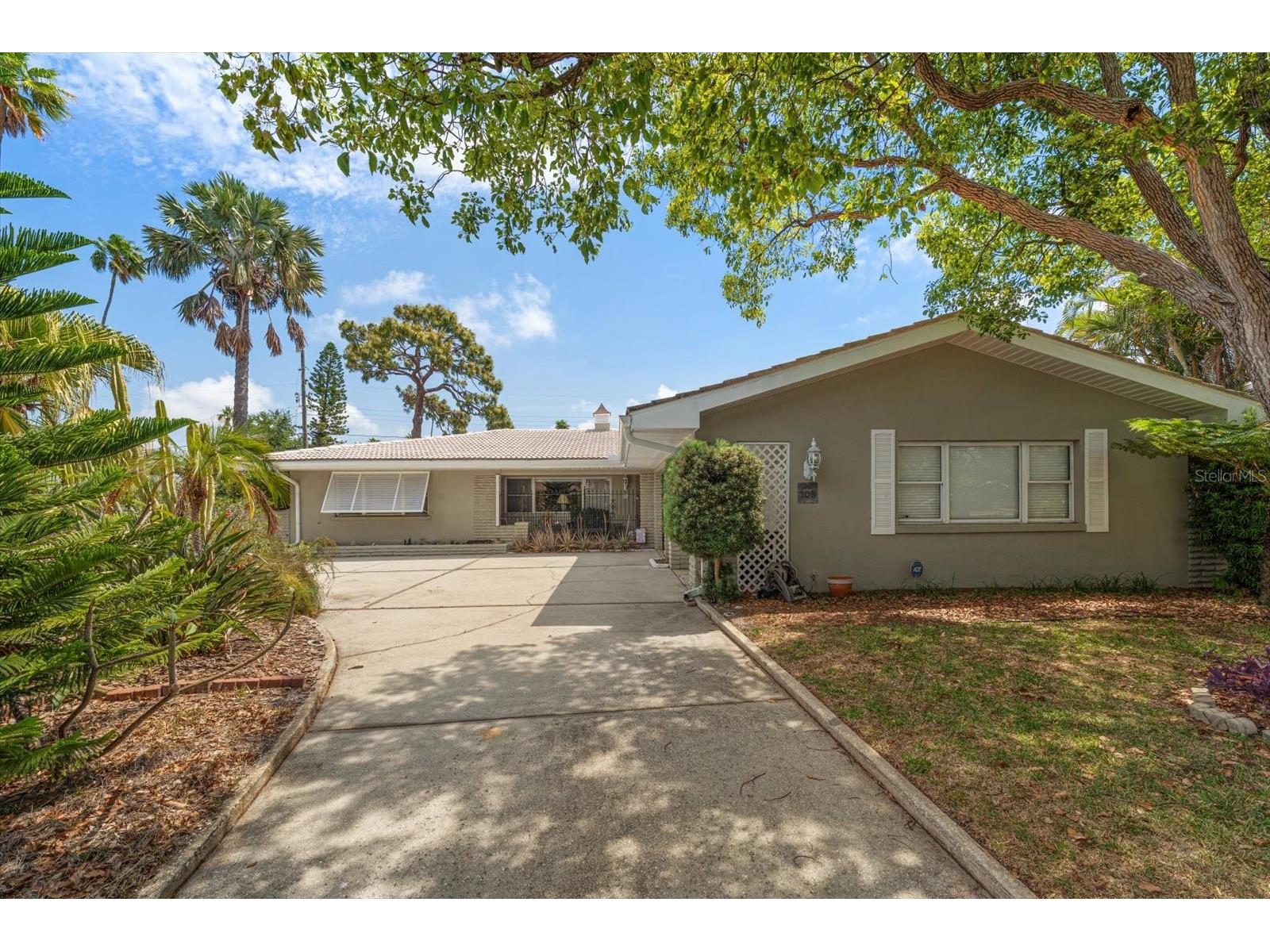 109 Ponce De Leon Boulevard Belleair FL 33756 TB8505776 image2