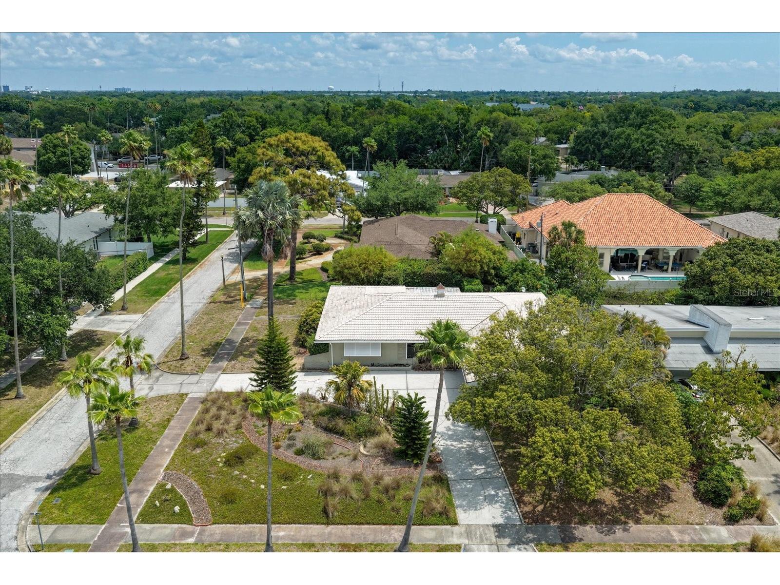 109 Ponce De Leon Boulevard Belleair FL 33756 TB8505776 image31