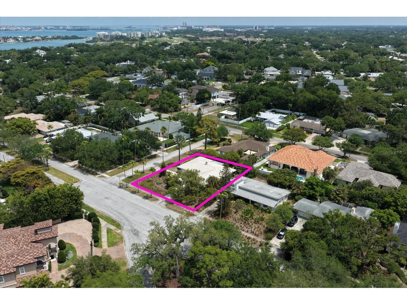 109 Ponce De Leon Boulevard Belleair FL 33756 TB8505776 image32