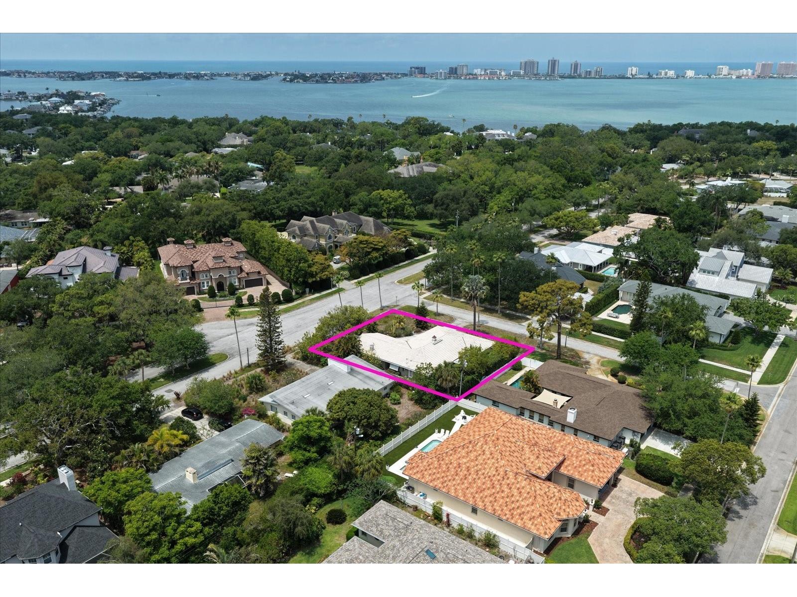 109 Ponce De Leon Boulevard Belleair FL 33756 TB8505776 image33