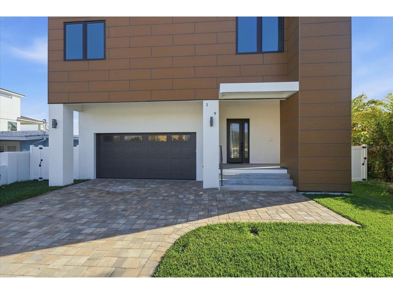 109 Punta Vista Drive Saint Pete Beach FL 33706 - BOCA CIEGA BAY TB8464490 image2