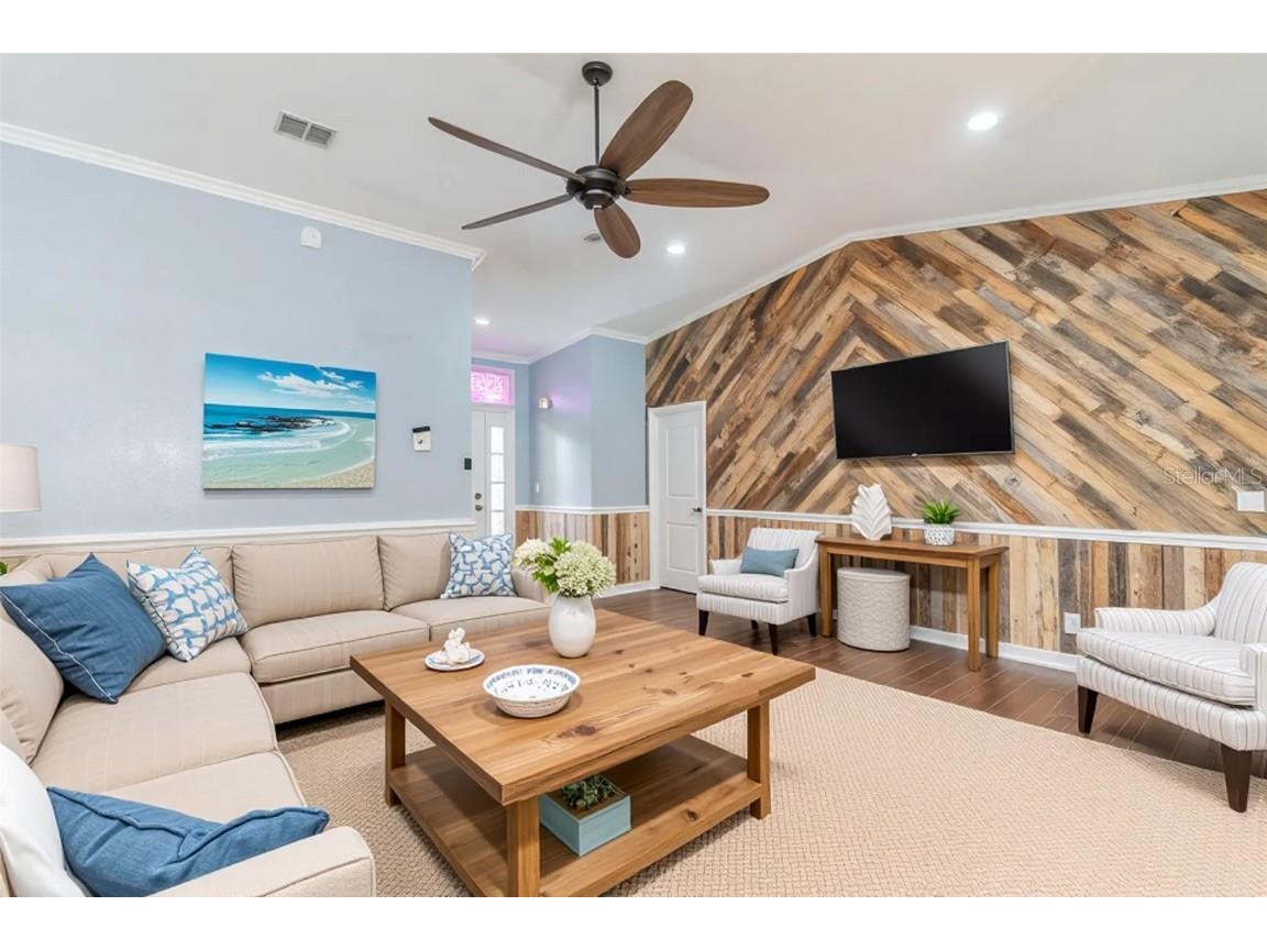 109 Rebecca Drive NE Winter Haven FL 33881 L4957719 image2